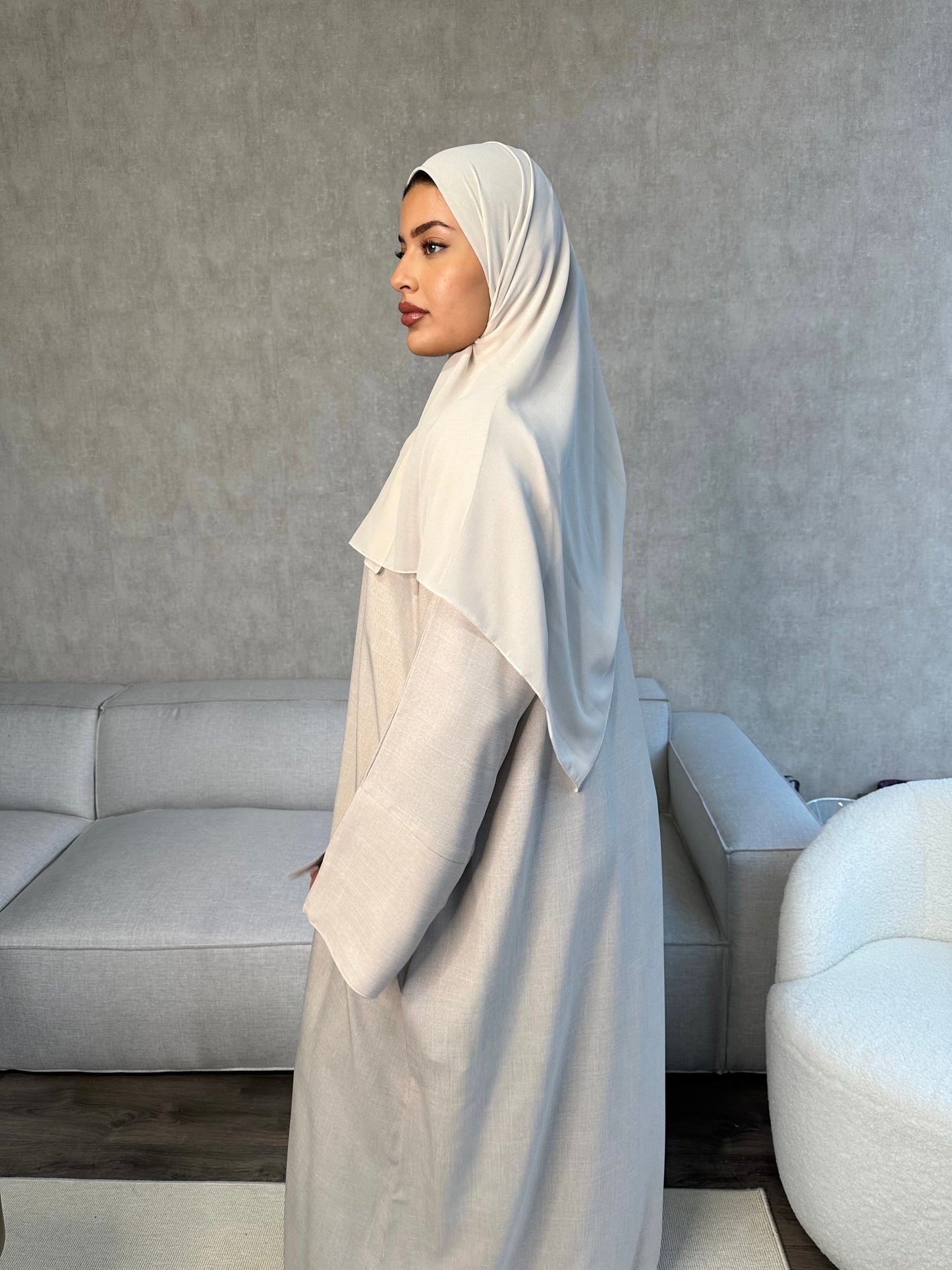 Closed Linen Abaya - Alina - ألينا